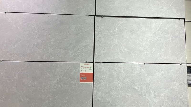 客厅瓷砖加盟代理合同细节解析：关键条款与注意事项